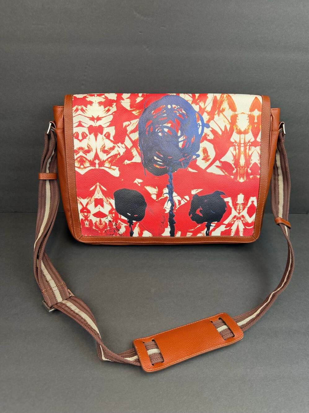 Jumper Maybach Artistic Design Leather Messenger Bag